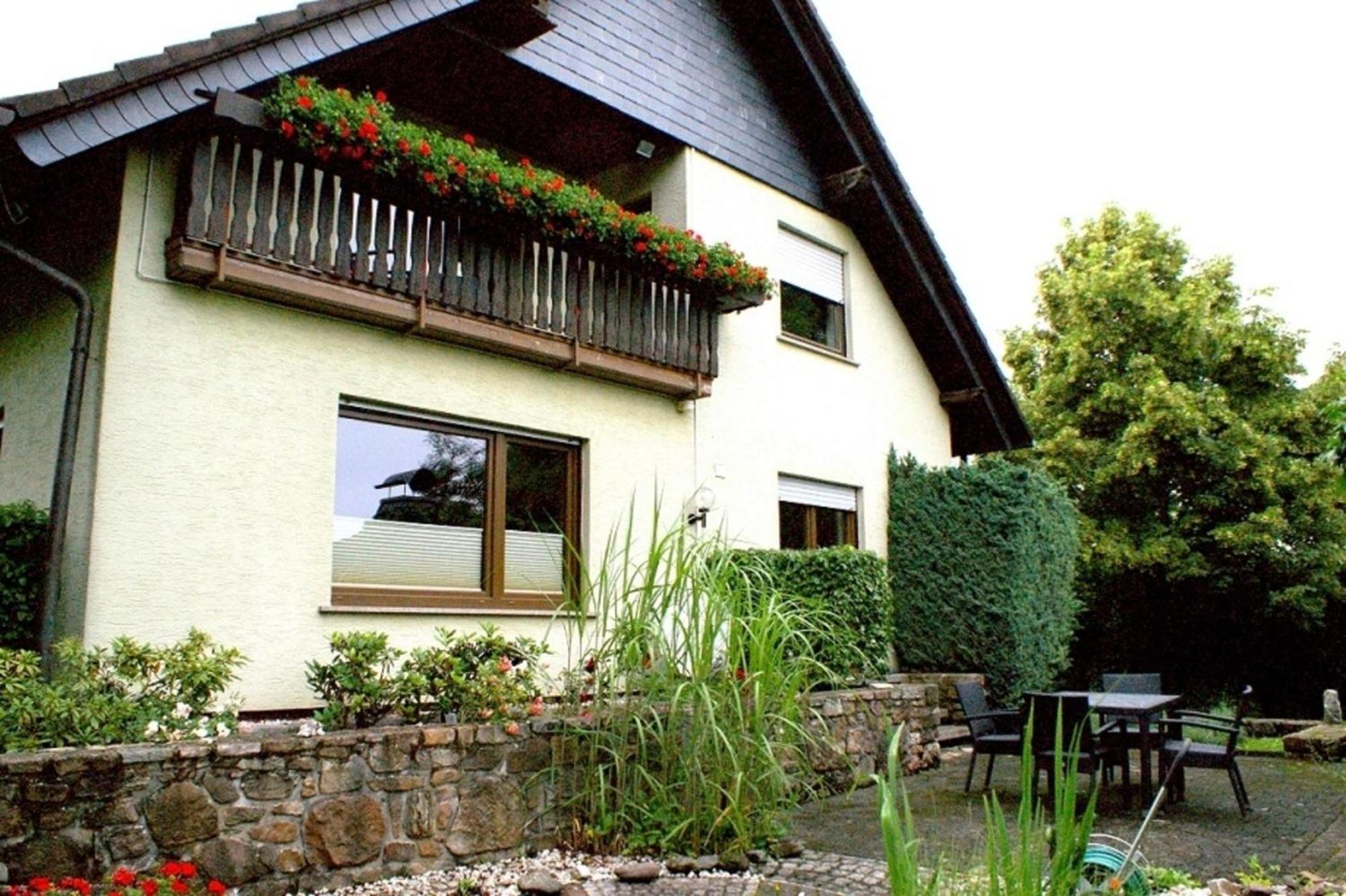 Haus "Zwischen Den Waeldern" Apartment Allenbach ภายนอก รูปภาพ
